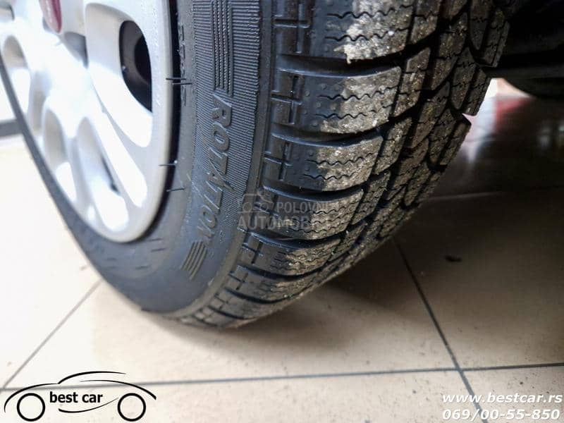 Fiat Panda 1.2b  4 Sedista N1