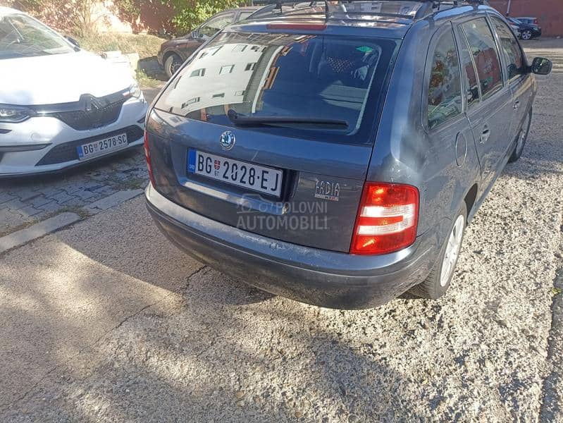 Škoda Fabia  Škoda Fabia