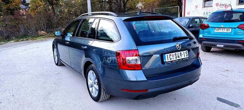 Škoda Octavia 1.5 G-Tec DSG/NAV