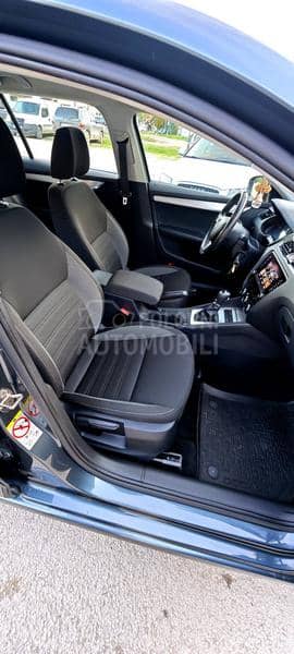 Škoda Octavia 1.5 G-Tec DSG/NAV