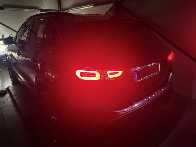 Mercedes Benz GLA 200 Off road paket