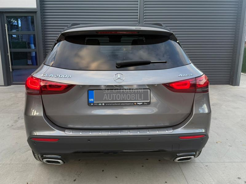 Mercedes Benz GLA 200 Off road paket