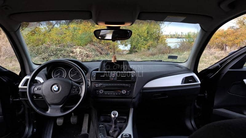 BMW 118  BMW 118
