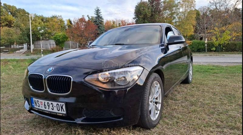 BMW 118  BMW 118