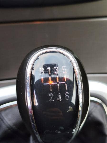 Opel Insignia  Opel Insignia