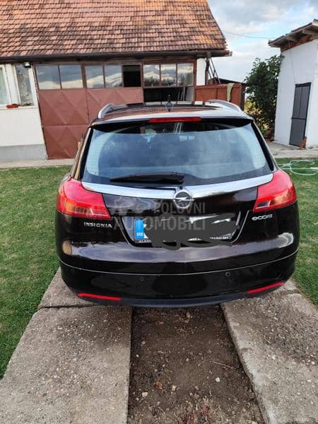 Opel Insignia  Opel Insignia