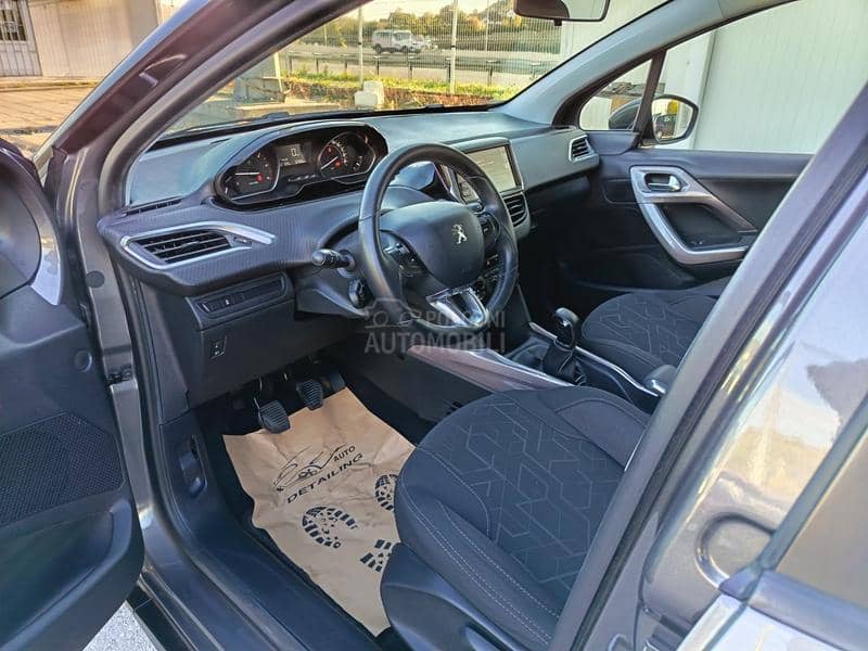 Peugeot 2008 1.6BLUEHDI