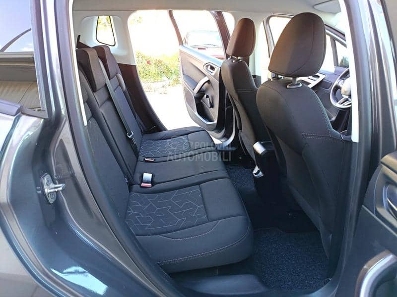 Peugeot 2008 1.6BLUEHDI