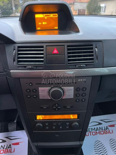 Opel Meriva 149.000 K.M Opel Meriva 149.000 K.M