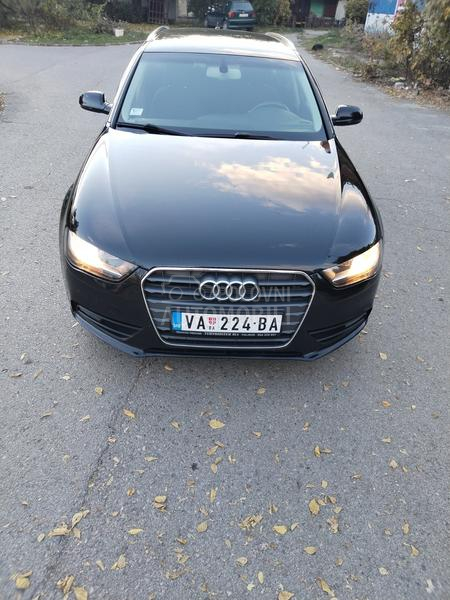 Audi A4 2.0 Tdi Led/Nav/