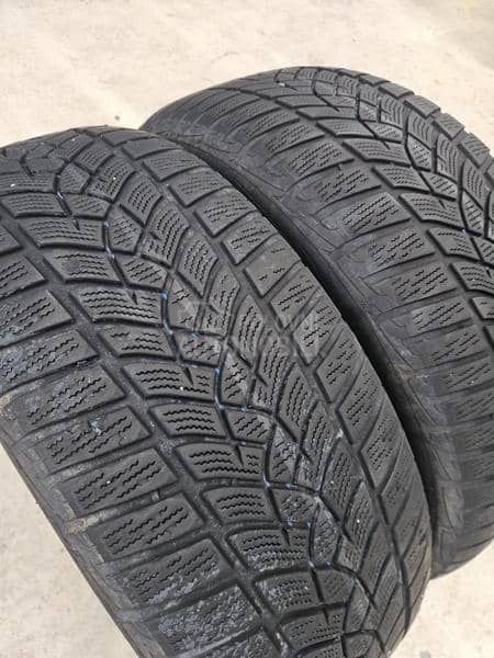 Dunlop 225/55 R17 Zimska