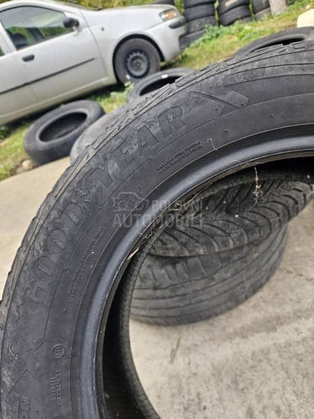 Dunlop 225/55 R17 Zimska