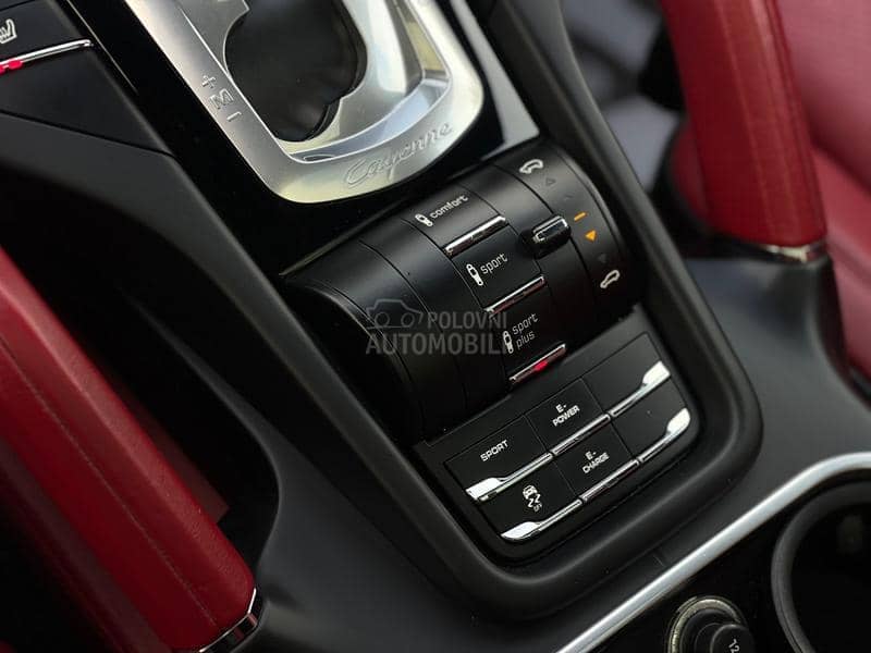 Porsche Cayenne S H Y B