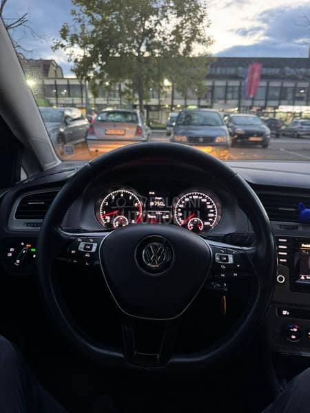 Volkswagen Golf 7 1.2 tsi