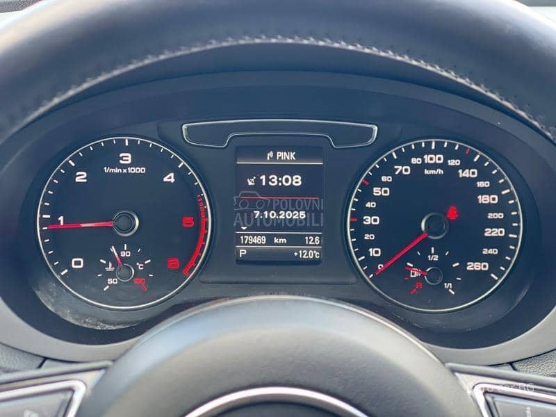 Audi Q3 S-LINE/AUTO/PANO