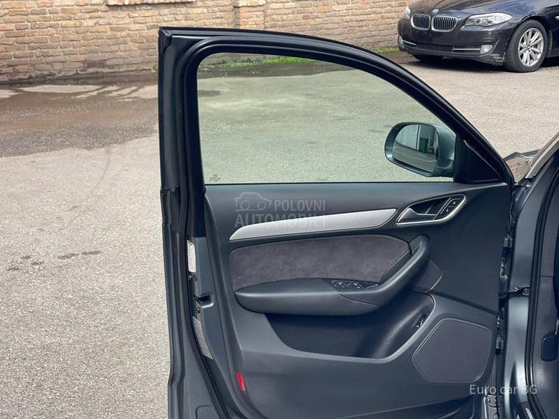Audi Q3 S-LINE/AUTO/PANO