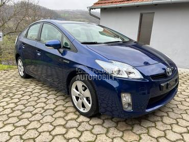 Toyota Prius Hybrid CH