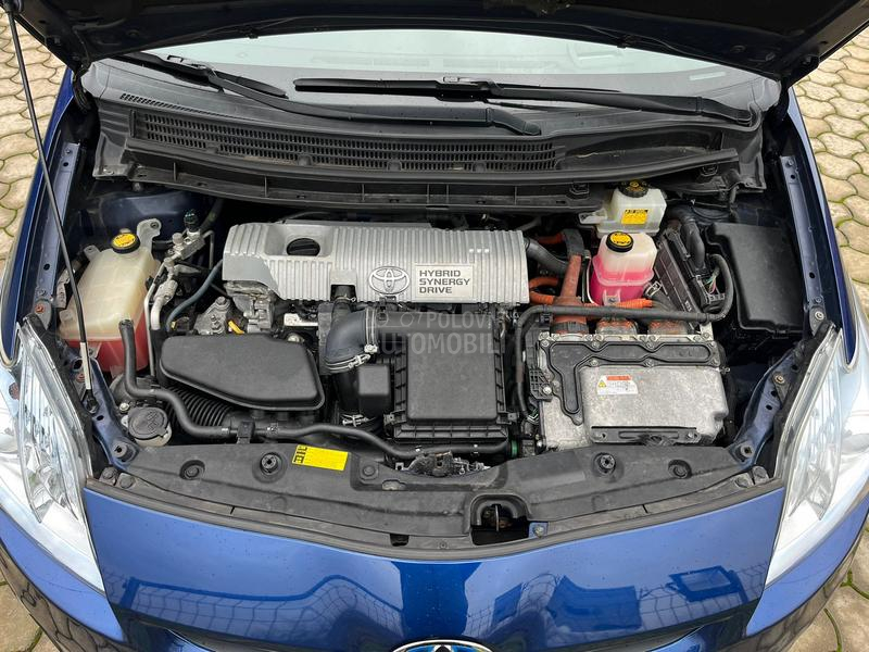 Toyota Prius Hybrid CH