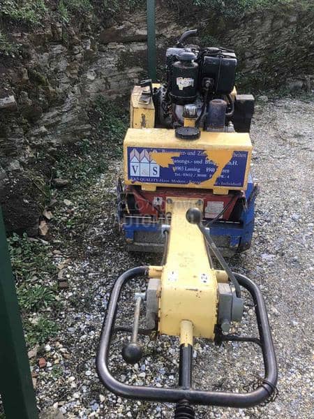 Valjak Dynapac kompletan