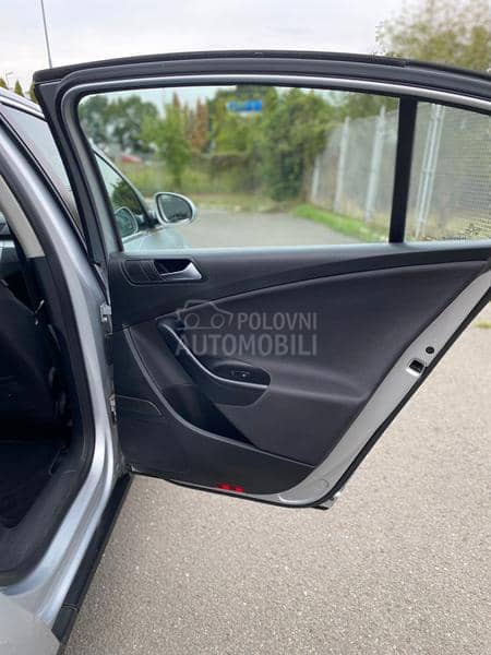 Volkswagen Passat B6 