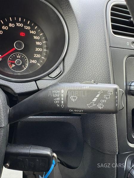 Volkswagen Golf 6 1.6 FSI