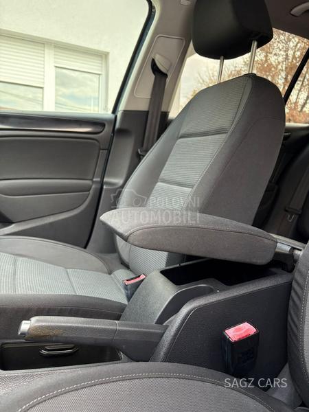 Volkswagen Golf 6 1.6 FSI