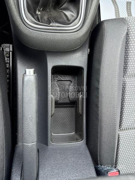 Volkswagen Golf 6 1.6 FSI