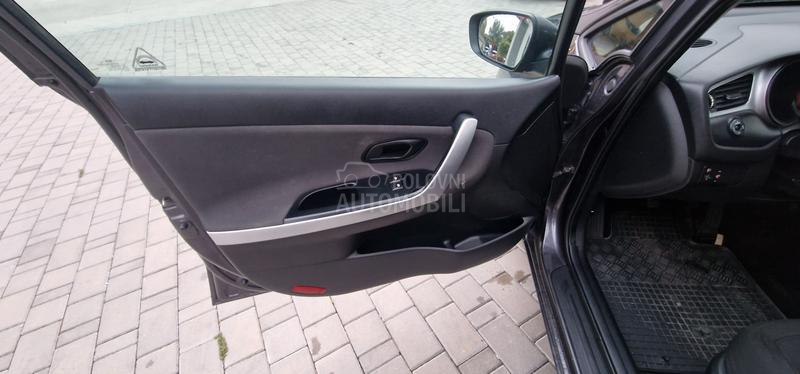 Kia cee`d sw 1.6 CRDi