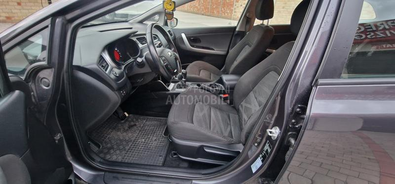 Kia cee`d sw 1.6 CRDi