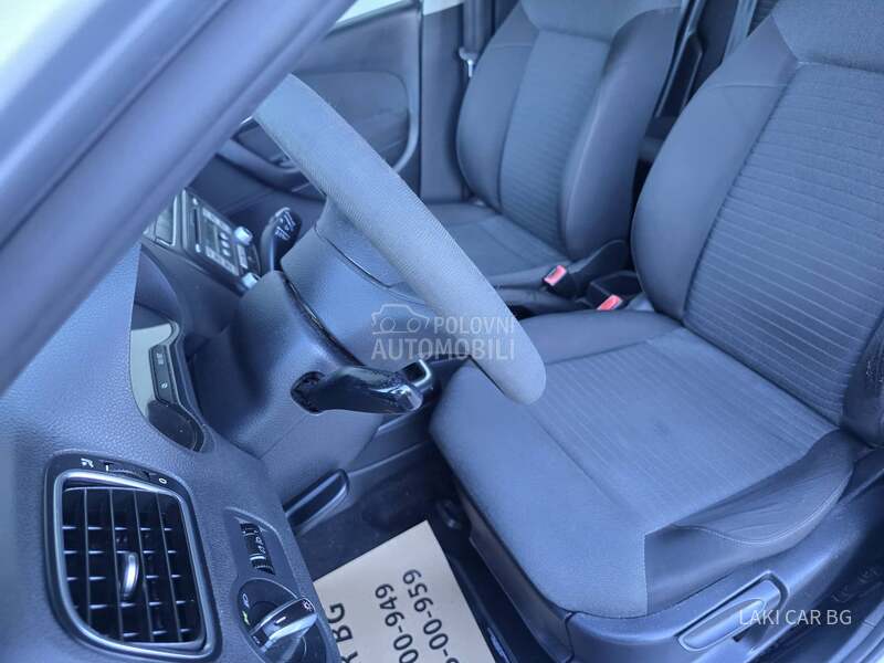 Volkswagen Polo 1.4b  5 vra ta