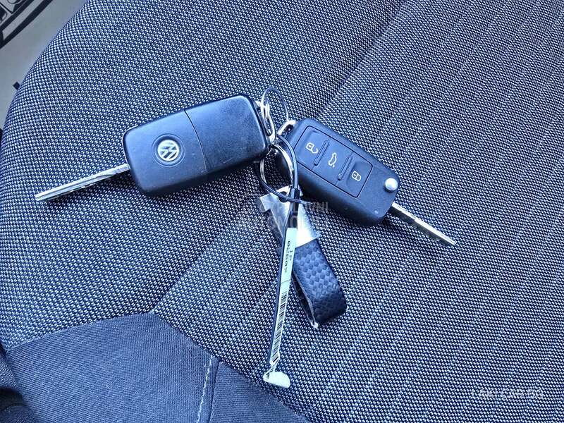 Volkswagen Polo 1.4b  5 vra ta