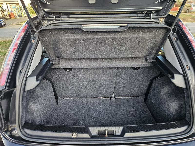 Fiat EVO Punto 1.3 Mjet Fiat EVO Punto 1.3 Mjet