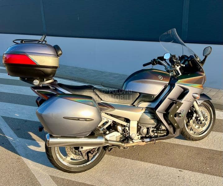 Yamaha FYR1300