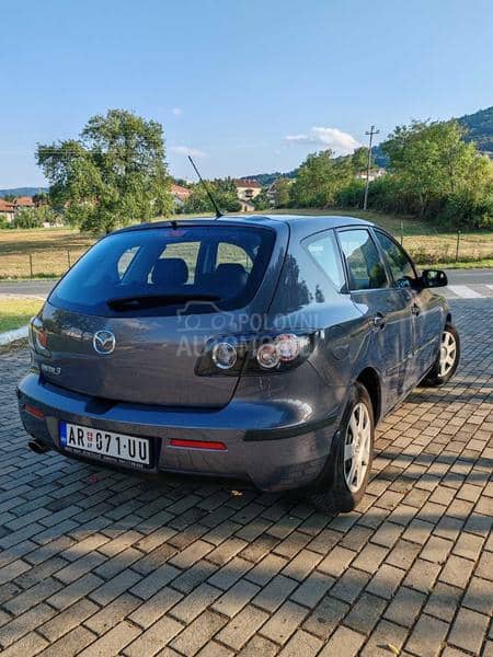 Mazda 3 1.6b