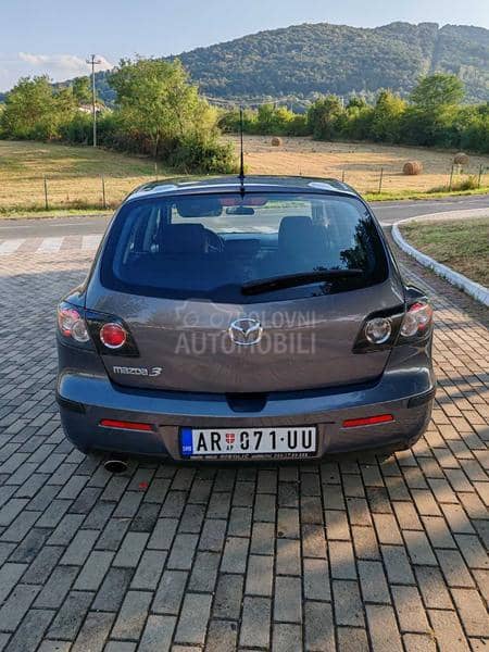 Mazda 3 1.6b