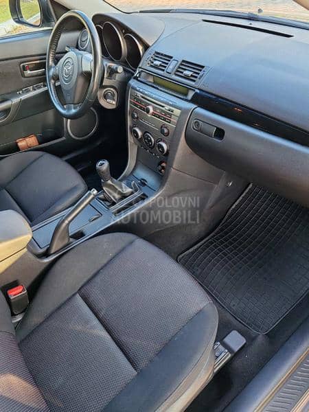 Mazda 3 1.6b
