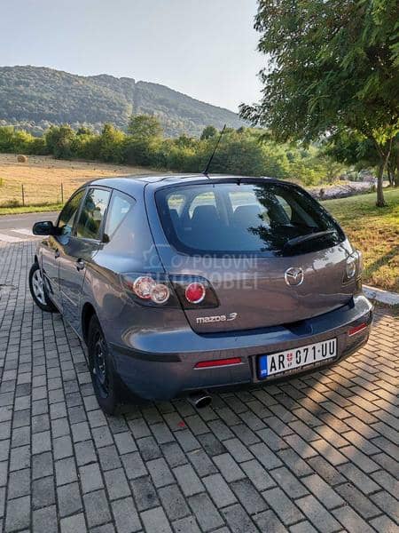 Mazda 3 1.6b