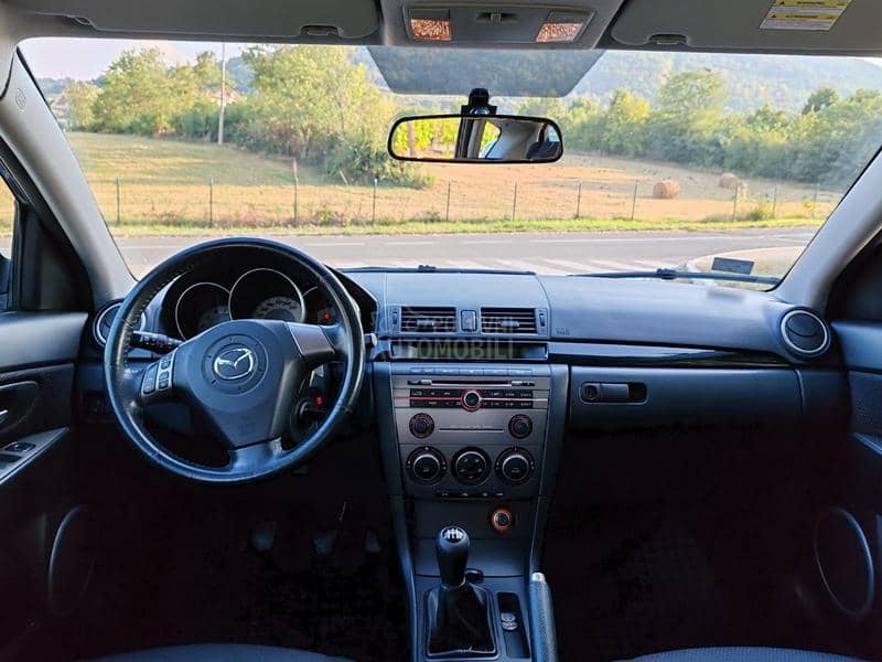 Mazda 3 1.6b