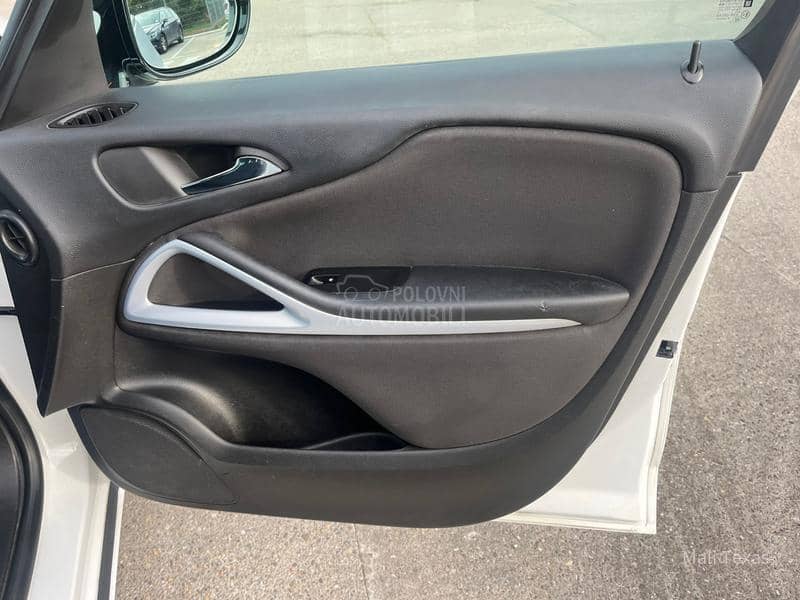 Opel Zafira CDTI/7SED