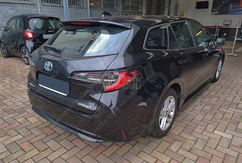 Toyota Corolla 1.8 Hybrid Aut Toyota Corolla 1.8 Hybrid Aut