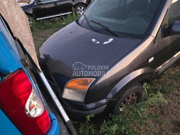 Ford Fusion 2007. god. -  kompletan auto u delovima