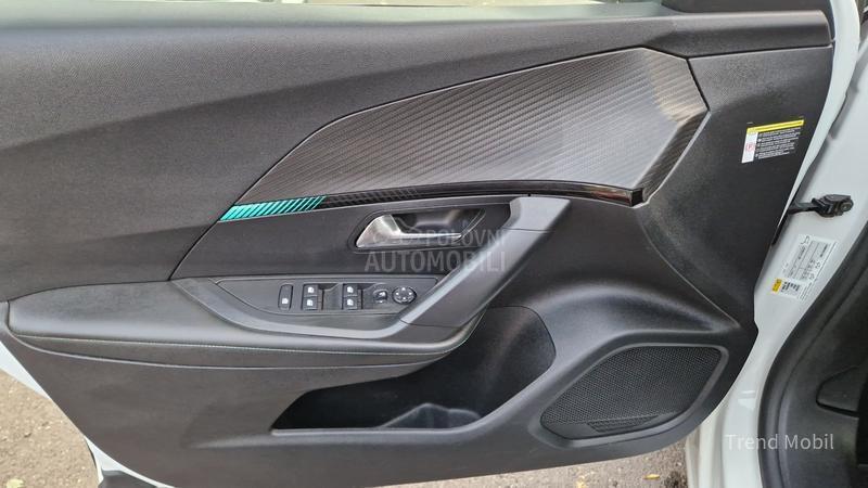 Peugeot 2008 1.5 hdi  Allure