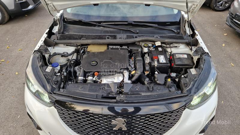 Peugeot 2008 1.5 hdi  Allure