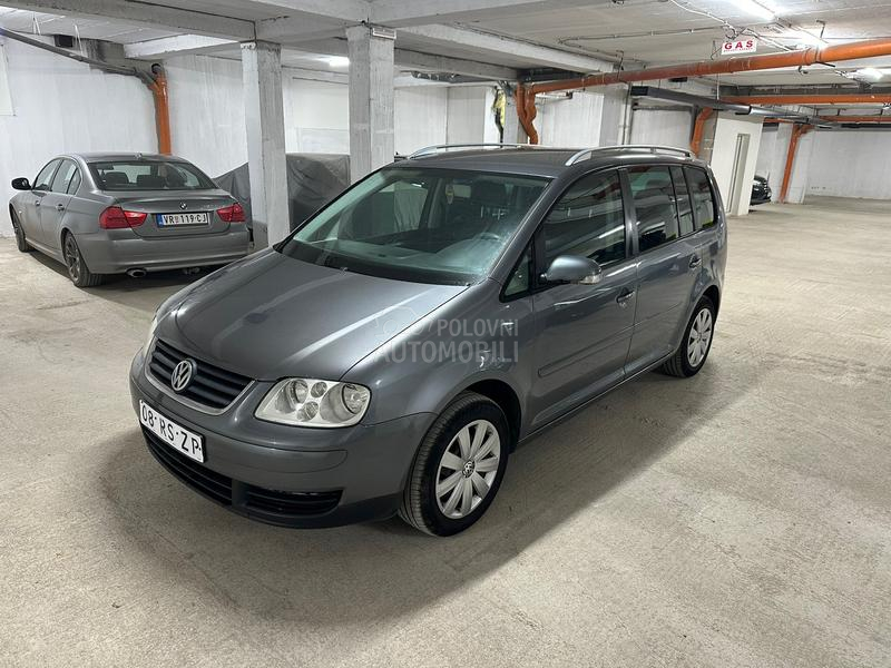 Volkswagen Touran 