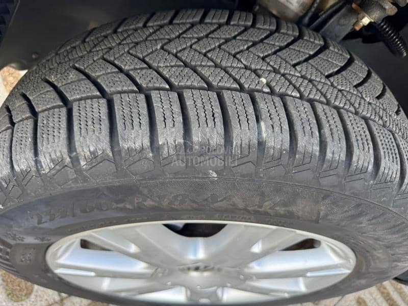 Volkswagen Touareg 3.0tdi