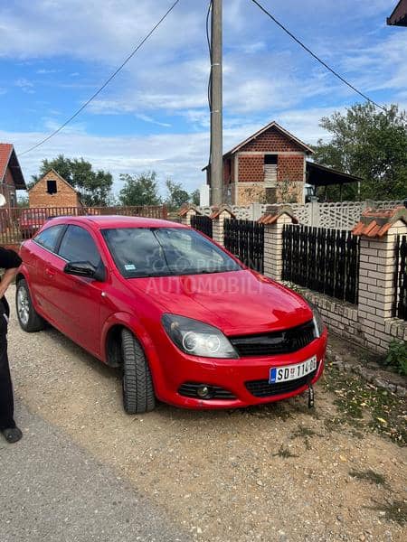 Opel Astra H GTC