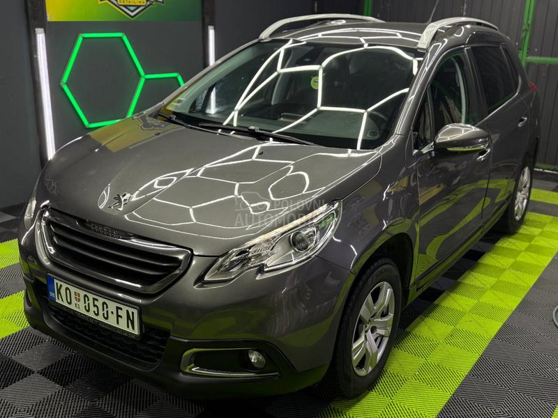Peugeot 2008 1.2B/reg1str. 1 g0d Peugeot 2008 1.2B/reg1str. 1 g0d
