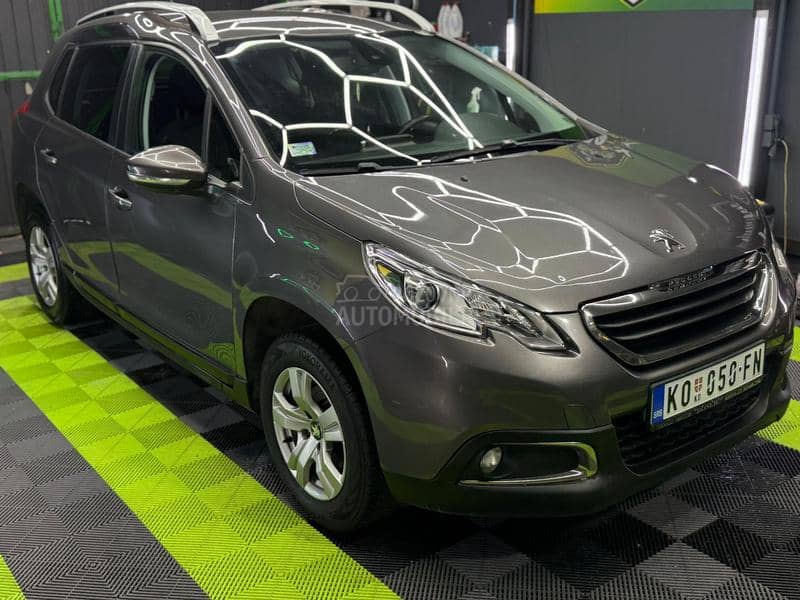 Peugeot 2008 1.2B/reg1str. 1 g0d Peugeot 2008 1.2B/reg1str. 1 g0d