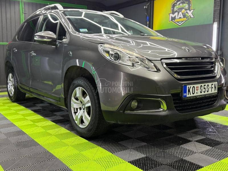 Peugeot 2008 1.2B/reg1str. 1 g0d Peugeot 2008 1.2B/reg1str. 1 g0d