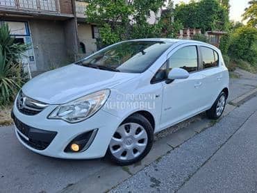 Opel Corsa D 1,2 TNG 100.000k-m